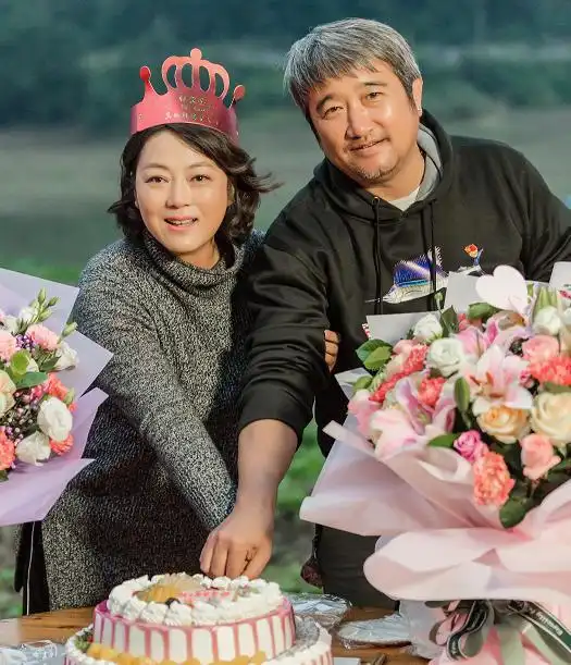 "农村剧一姐"王茜华:为戏打胎,不惜整容打200针,今怎样了?