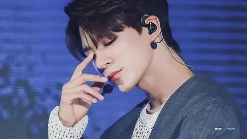 李帝努. jeno. - 堆糖,美图壁纸兴趣社区