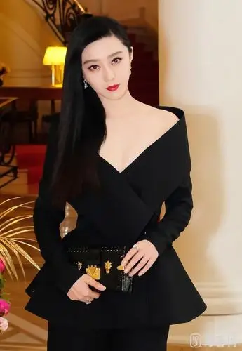 范冰冰戛纳超豪华配置总结!根本就是移动的钻石!