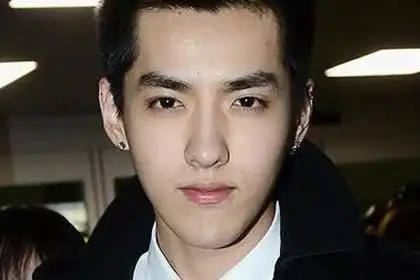 眼睛有神的男人事业顺利吗