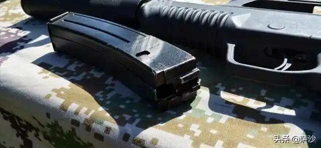 六十发的四排弹夹为什么没普遍装备部队?|弹匣|枪弹|弹药_网易订阅