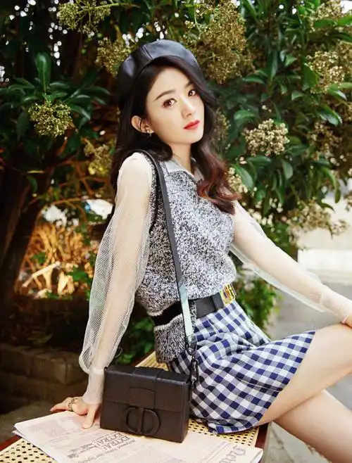 原创赵丽颖颜值创新高穿衬衫配扎染裙时尚又显瘦网友直呼太美了