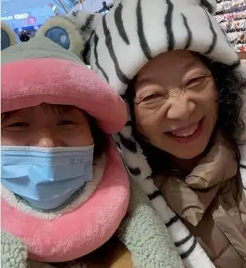 我觉得"先有好婆婆,再有好儿媳"这句话是对的,因为儿媳妇毕竟还是娃