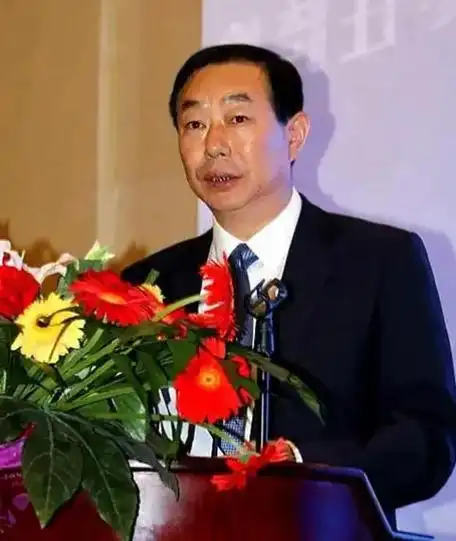 郓城人石爱作山东省总工会党组书记