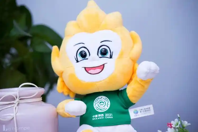 18690561213包装方式:礼盒装填充物:优质pp棉品名:全运会吉祥物 朱鹮