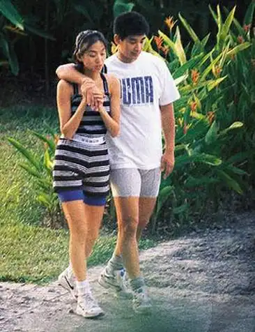 梅艳芳与赵文卓刘德华亲密照