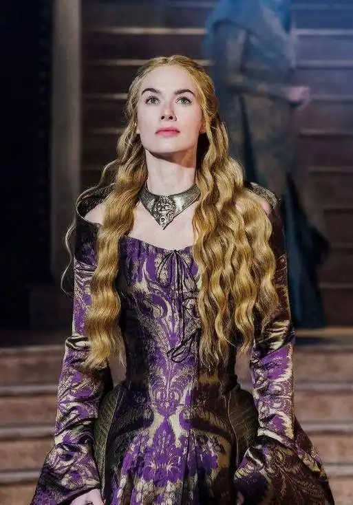 拜拉席恩首当其冲,而他的妈妈瑟曦·兰尼斯特(cerseilannister)