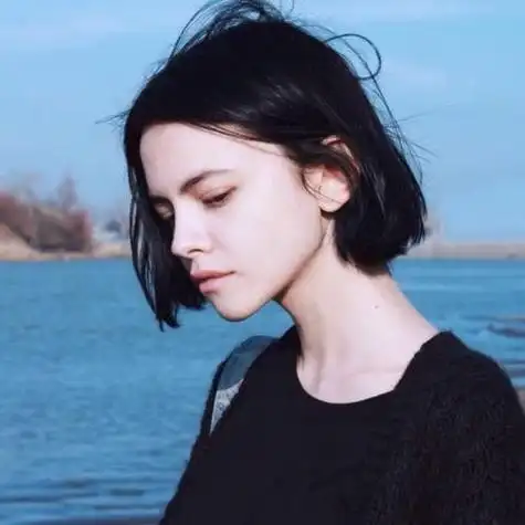 女生头像蓝色大海天空侧脸壁纸zhang爱人