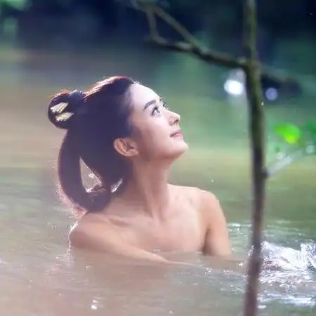 【图】赵丽颖裸浴太诱人 性感妩媚又娇萌可爱