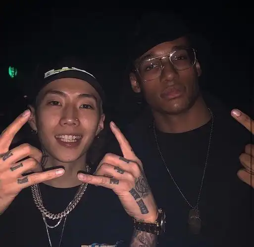 黑怕头像嘻哈rapper