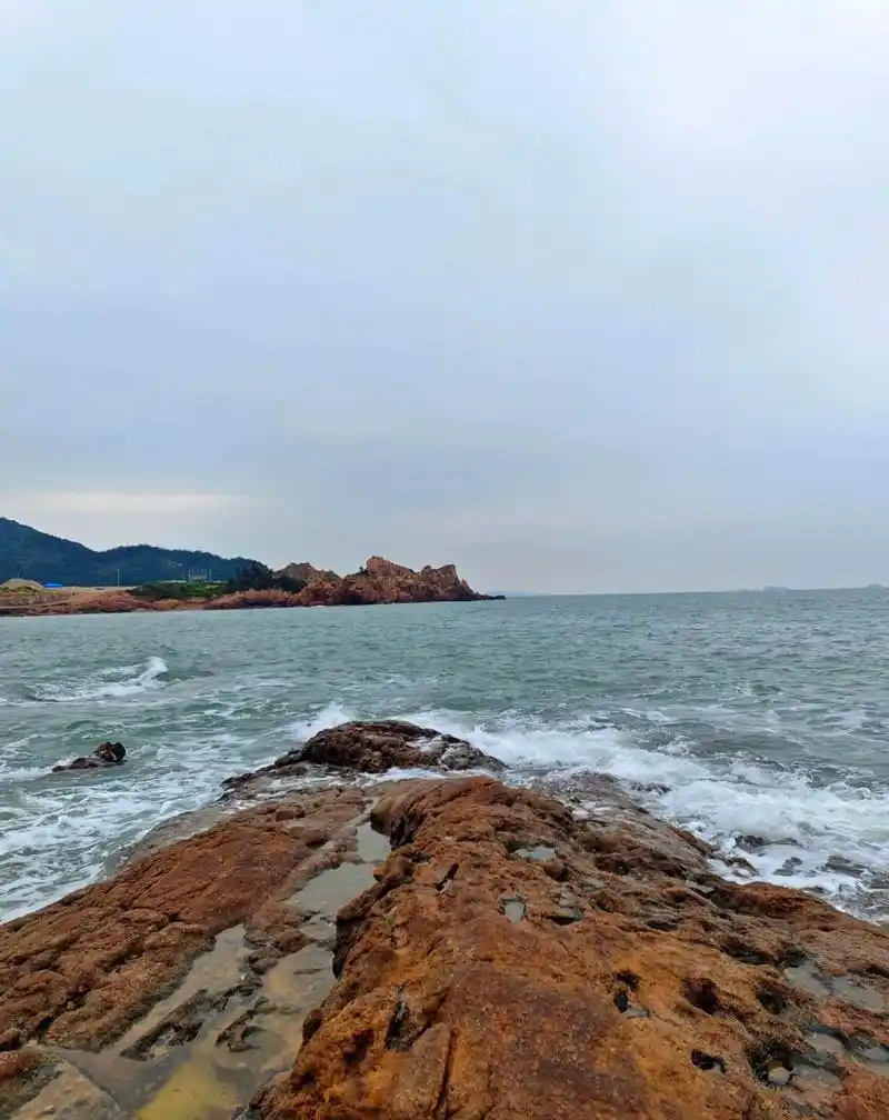 温州洞头小洱海     中屿等到你"景区位于洞头区,中屿景区,又称小洱海