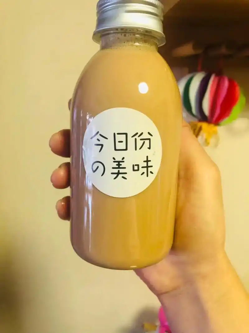 今日赶份早单50个蛋挞5瓶港式珍珠奶茶