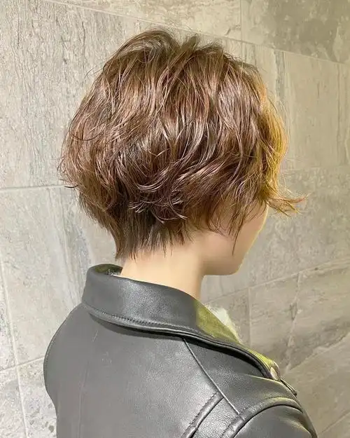 这4种发型真不赖,又美又实用,喜欢别错过|发尾|纹理烫|碎发|短发|刘海