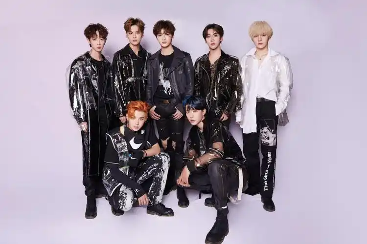 乐华七子next加盟"江苏卫视聚划算99划算盛典"  南方阵营谁来应战?