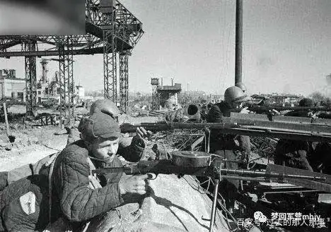 半塔保卫战——固守待援的范例