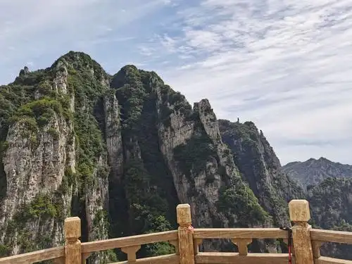 山西永济五老峰景色