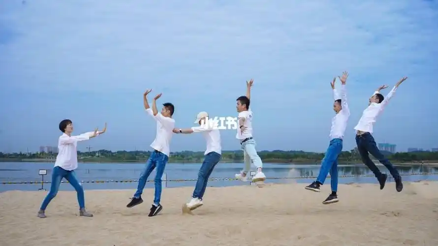 腾飞队设计队旗▲腾飞团队造型一组腾飞队猛虎队团队造型团队造型摆拍