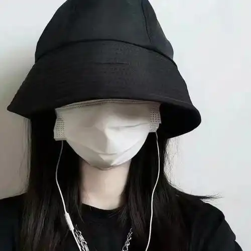 口罩真人女生头像,依旧美丽动人