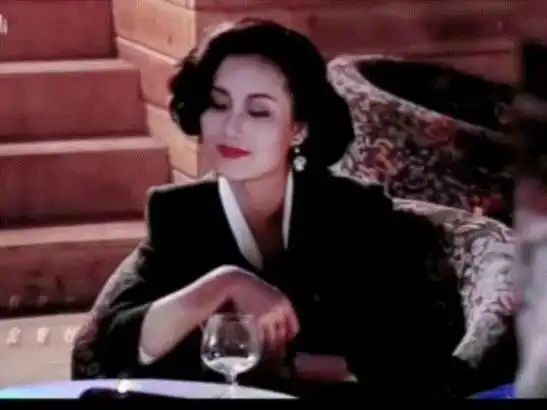 7位妈妈专业户天生一张养尊处优脸自带豪气演不了穷人