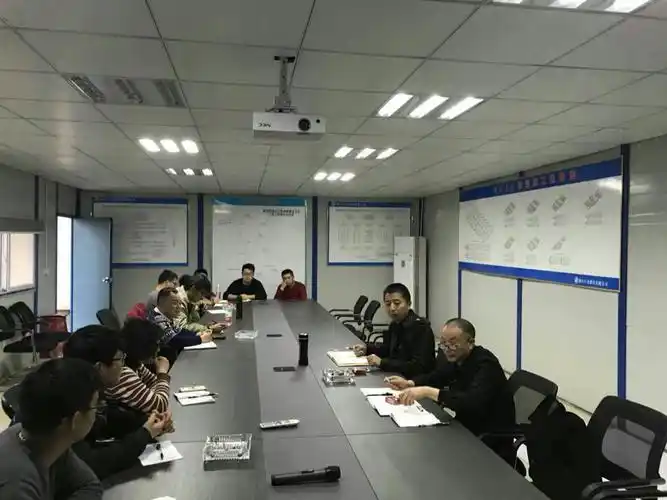 2018年3月4日晚上,g524国道5标项目部召集主要管理人员召开节后