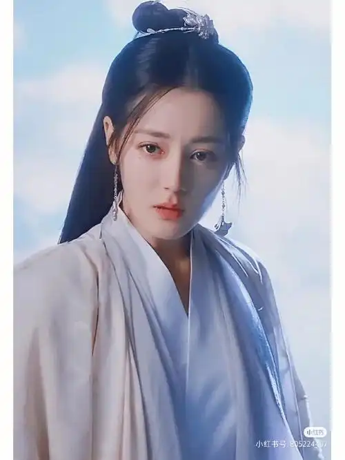 说迪丽热巴电视剧造型垮的我尊的会谢求求不要什么都不会就知道酸美女