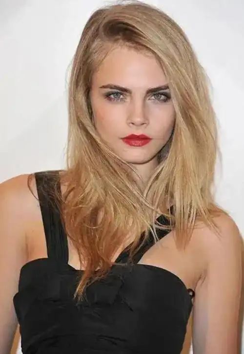 全球最美的第100张脸孔卡拉迪瓦伊