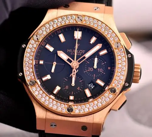 满天星镶钻 宇舶 hublot 经典融合 521.nx.1170.lr.1704自动机械计时