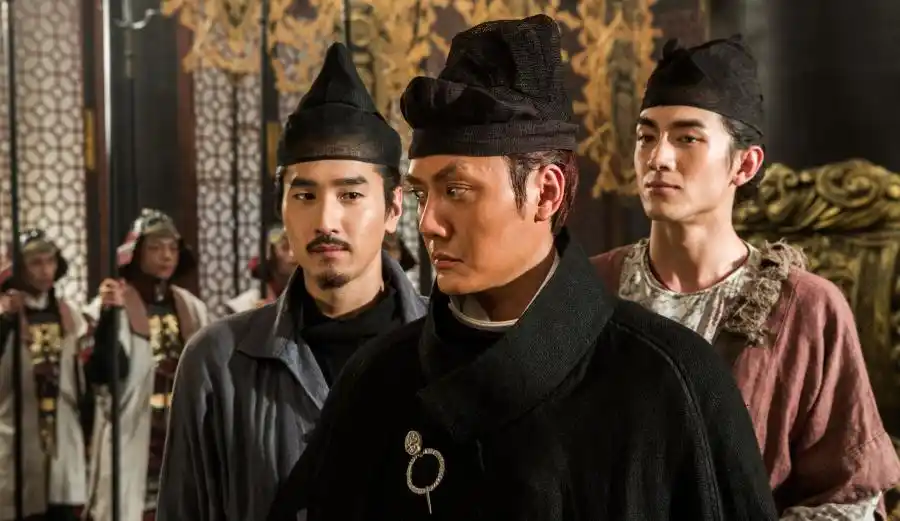 新浪娱乐讯电影《狄仁杰之神都龙王》公映在即,再曝新剧照,赵又廷