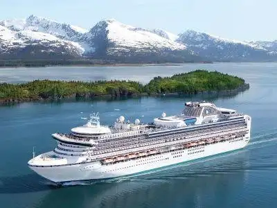 蓝宝石公主sapphire princess超级豪华邮轮蓝宝石公主号资料:排水量为