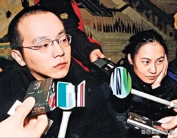 窦唯给两个女儿攒钱买房当嫁妆自己省吃俭用专注音乐事业