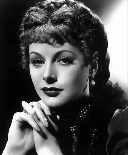 上世纪好莱坞女星照片:个个美得让人难以忘怀,这才是纯天然的美