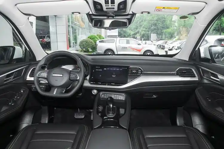 2021款 哈弗f7x 2.0t 双离合 两驱 极智科技版内饰