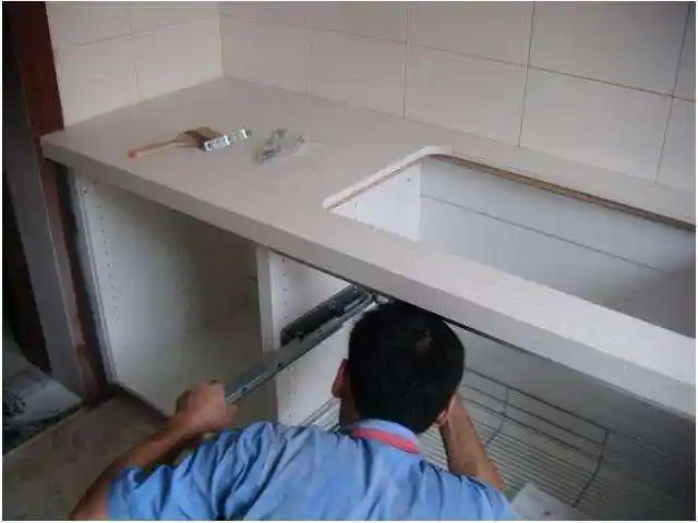 越来越多人这样装厨房橱柜,用过就知好处不少,懊悔我家才察觉