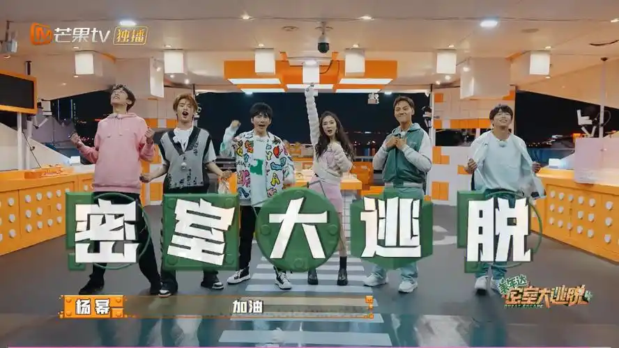 我的蜜桃终于出来了,想着等多一点在看,还是没忍住#蜜桃