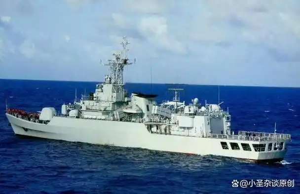 嘉兴舰是中国海军在上世纪90年代接收服役的053h3型护卫舰的首舰,当时