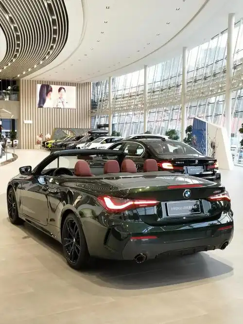 【无法抗拒的宝马4系 425i敞篷m运动曜夜套装】 哪个女生没有一个敞篷