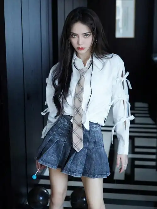 谢可寅这次妆造好好看