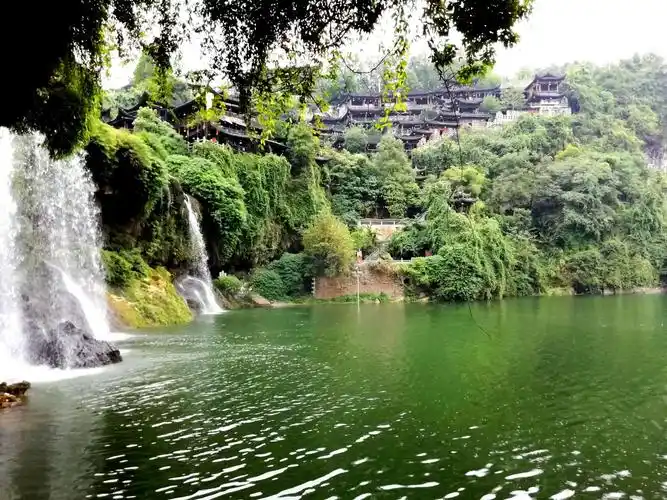 天上仙境落人间——张家界(手机拍摄)