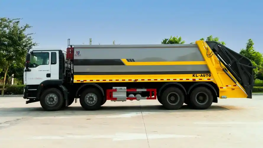 25方重型压缩垃圾车重汽汕德卡大型压缩式垃圾车