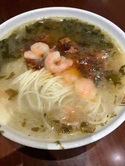 老半斋(福州路店)-"好久没吃老半斋了上一次还是来吃刀鱼面 .