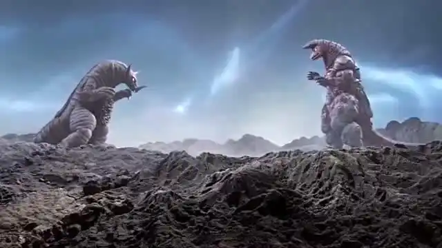 奥特曼:哥尔赞和哥莫拉深情对视,都是姓"哥"的,眼神里充满爱