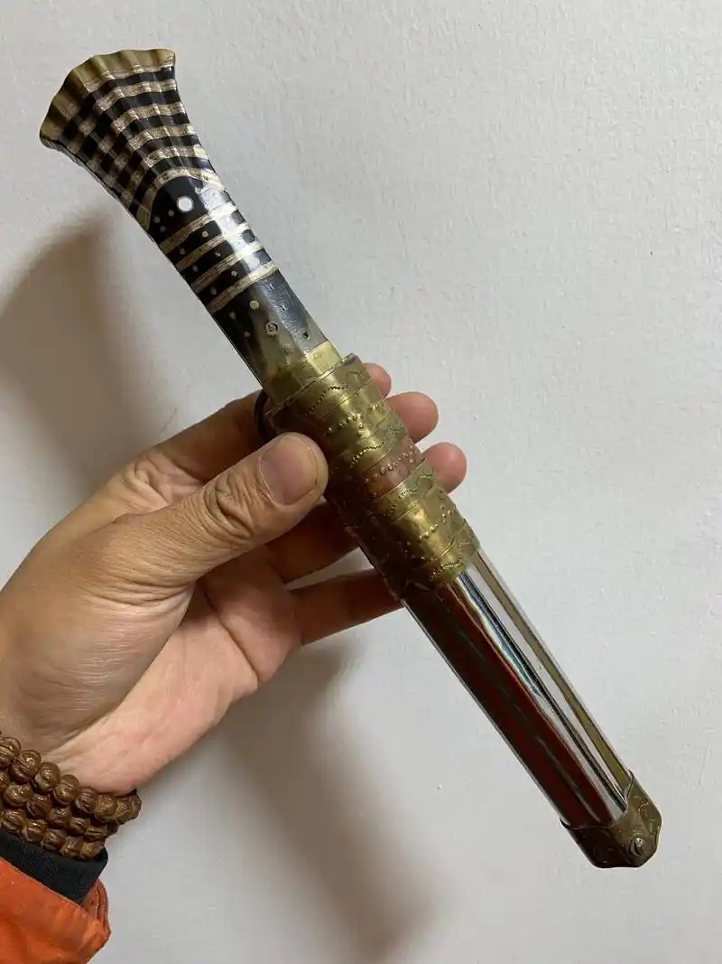 保安腰刀.七八十年代保安腰刀,保存状态非常不错#收藏 - 抖音