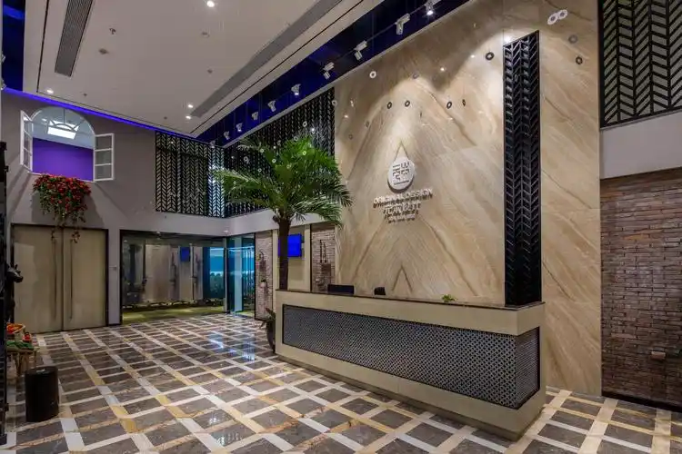 中国->广东->深圳大堂 (2) 作品类型: 室内设计 项目类型: 办公空间