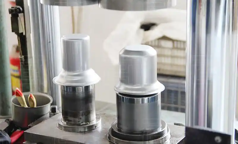 不锈钢水杯生产工艺之拉伸拉伸的目的是什么