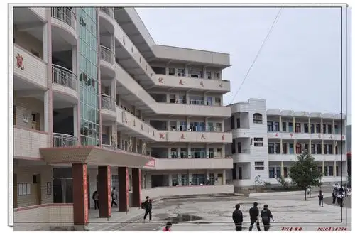 三穗校园(三穗中学)