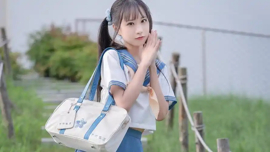 清新萝莉jk制服阳光少女写真图片-美女壁纸 - 壁纸家