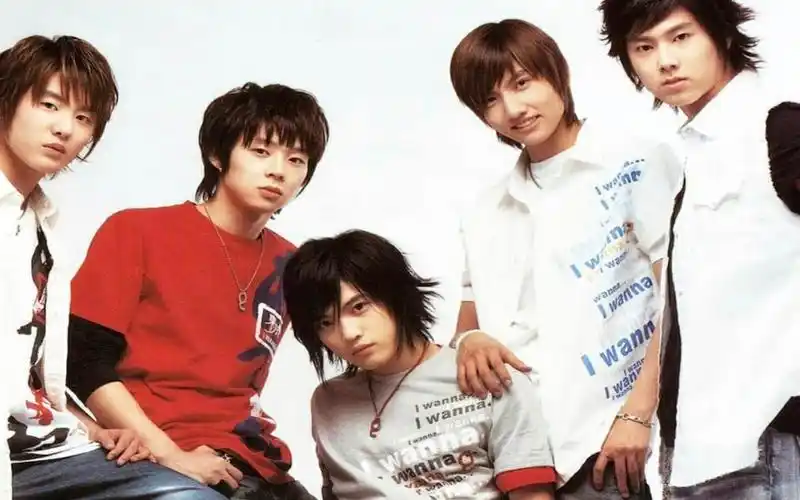 东方神起jyj出道十七周年快乐陪我一张专辑的时间