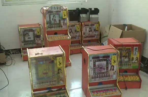小卖铺暗藏老虎机睢宁警方严查销毁五十余台