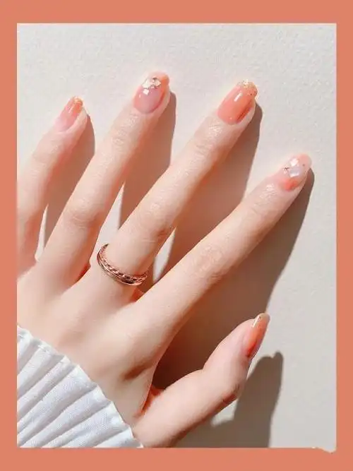 简单美甲图片(适合秋冬简单大方的美甲款式推荐)(6)