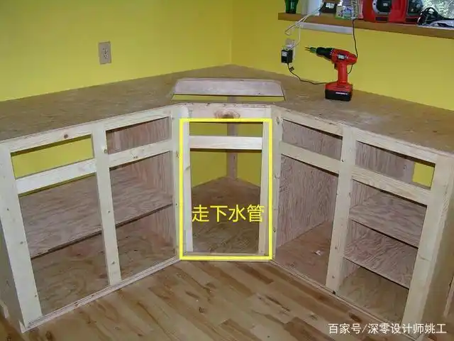 双槽装灶台拐角,不是一时兴起,冲这2点好处,就比别人技高一筹